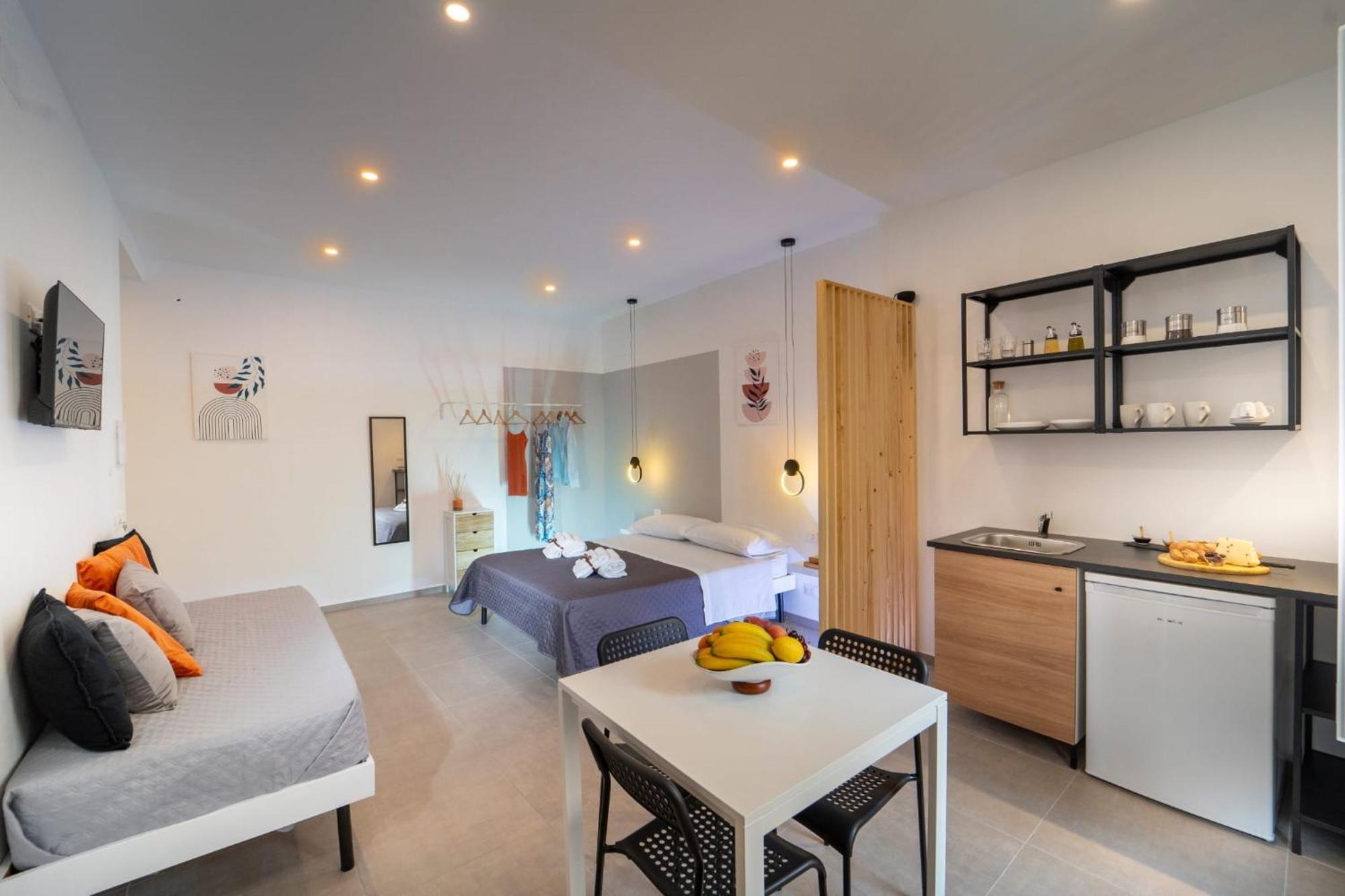 Mameri Central Rooms Castellammare del Golfo Exterior photo